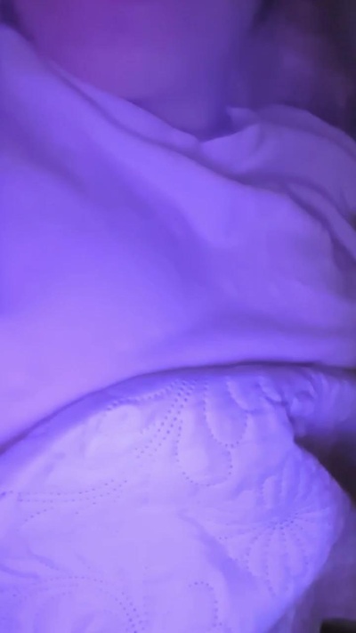 marina334 live cam on Cam4