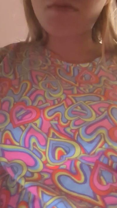 marina334 live cam on Cam4