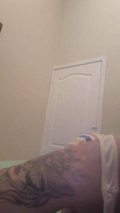 marina334 live cam on Cam4
