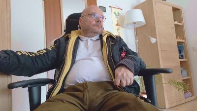 marioandreas live cam on Cam4