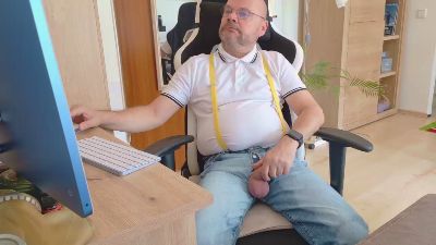 marioandreas live cam on Cam4