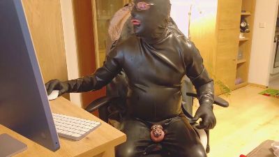 marioandreas live cam on Cam4