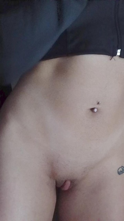 marita33 live cam on Cam4