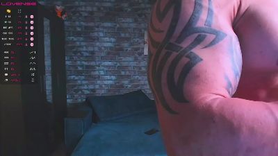 mark_normal live cam on Cam4