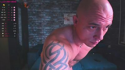 mark_normal live cam on Cam4