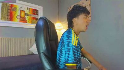 markbow live cam on Cam4