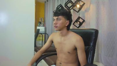 markbow live cam on Cam4