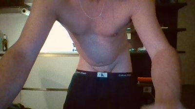 markitaly1981 live cam on Cam4