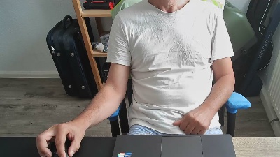 markosex75 live cam on Cam4