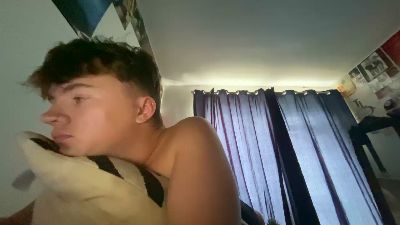 markzucka live cam on Cam4
