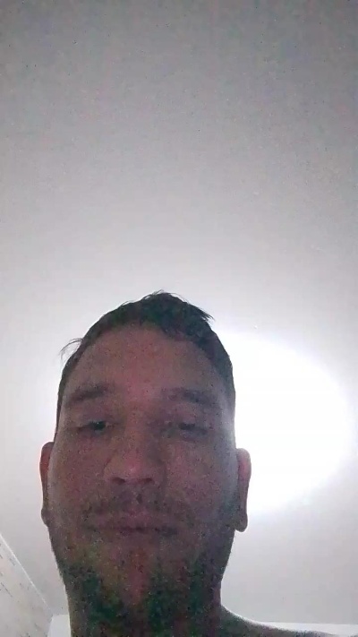 marlonnasa live cam on Cam4