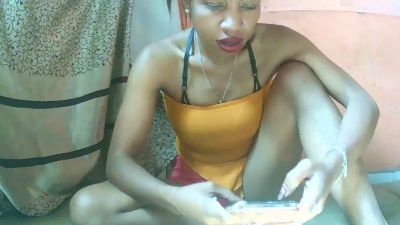 marlow5 live cam on Cam4