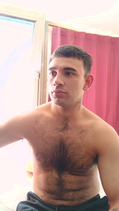 martin2947 live cam on Cam4