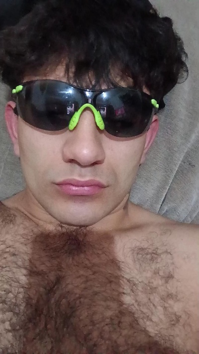 martin2947 live cam on Cam4