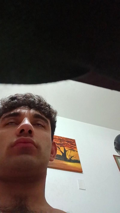 martin2947 live cam on Cam4