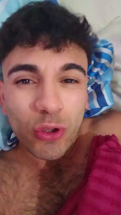 martin2947 live cam on Cam4