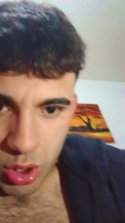 martin2947 live cam on Cam4