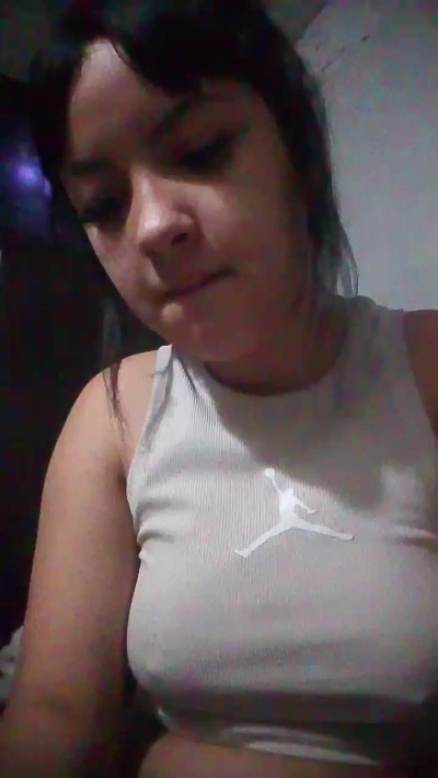 martina244 live cam on Cam4