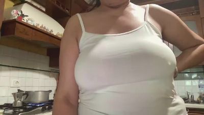 martinabigst live cam on Cam4