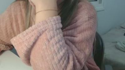 martinalimaa live cam on Cam4