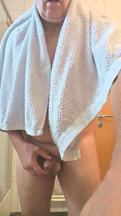 martinio1 live cam on Cam4
