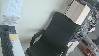 marvels1984 live cam on Cam4