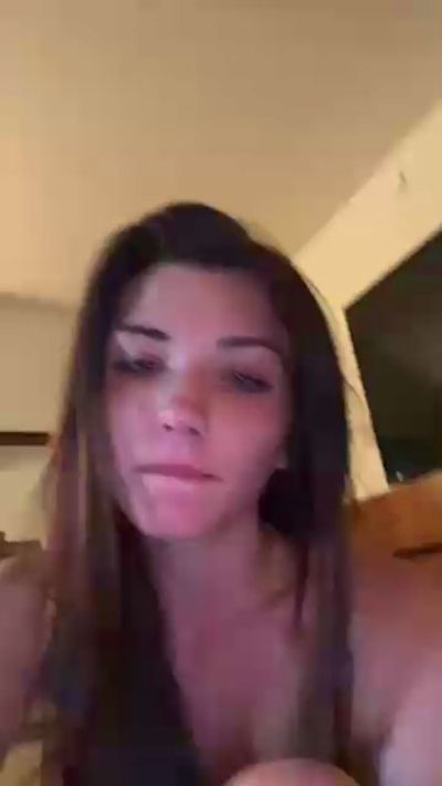 maryjanebnz live cam on Cam4