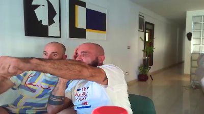 mascle76 live cam on Cam4