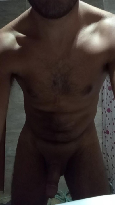 maskeddom4 live cam on Cam4