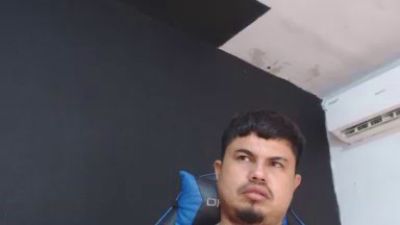 master_bigcock1 live cam on Cam4