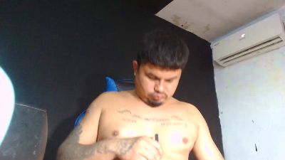 master_bigcock1 live cam on Cam4