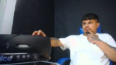 master_bigcock1 live cam on Cam4