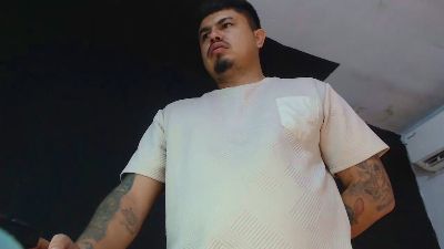 master_bigcock1 live cam on Cam4