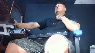 master_bigcock1 live cam on Cam4