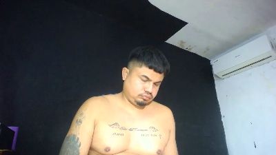 master_bigcock1 live cam on Cam4