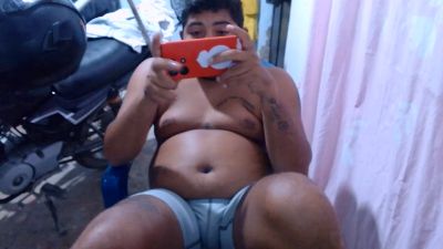 master_juju1999 live cam on Cam4