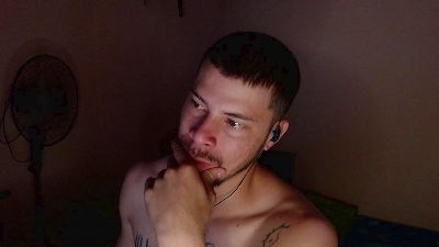 masterbilly live cam on Cam4