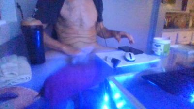 mateese0001 live cam on Cam4