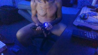 mateese0001 live cam on Cam4