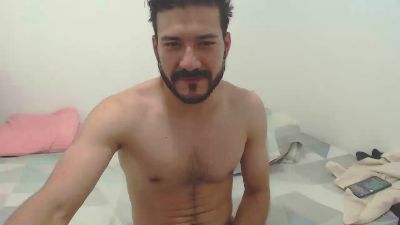 mateooth live cam on Cam4