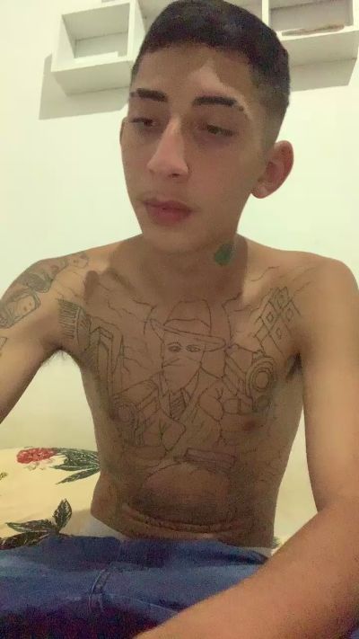 mateus2444 live cam on Cam4