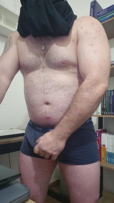 matheuzin8 live cam on Cam4