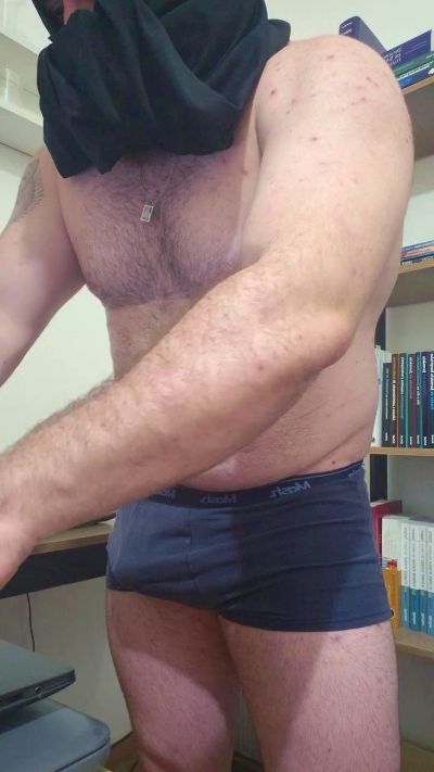 matheuzin8 live cam on Cam4