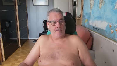 mathieulyon live cam on Cam4