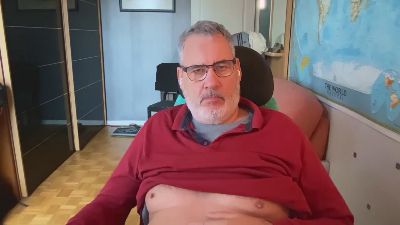 mathieulyon live cam on Cam4
