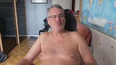 mathieulyon live cam on Cam4