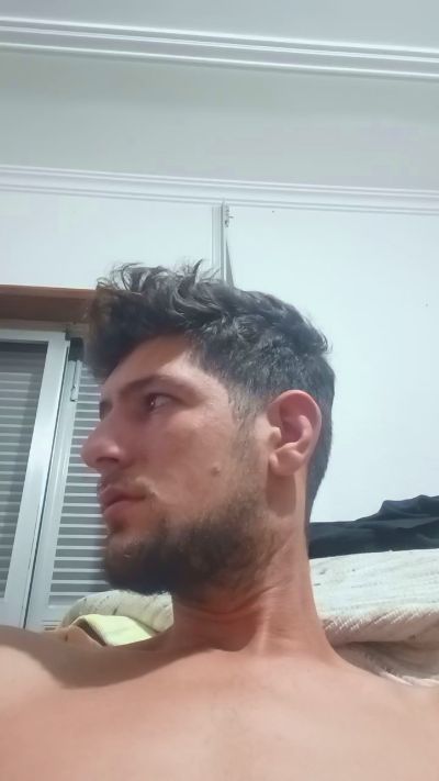 matias1385 live cam on Cam4