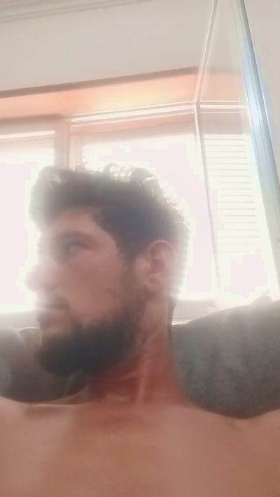 matias1385 live cam on Cam4