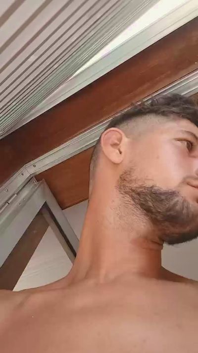 matias1385 live cam on Cam4