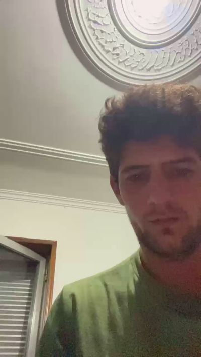 matias1385 live cam on Cam4